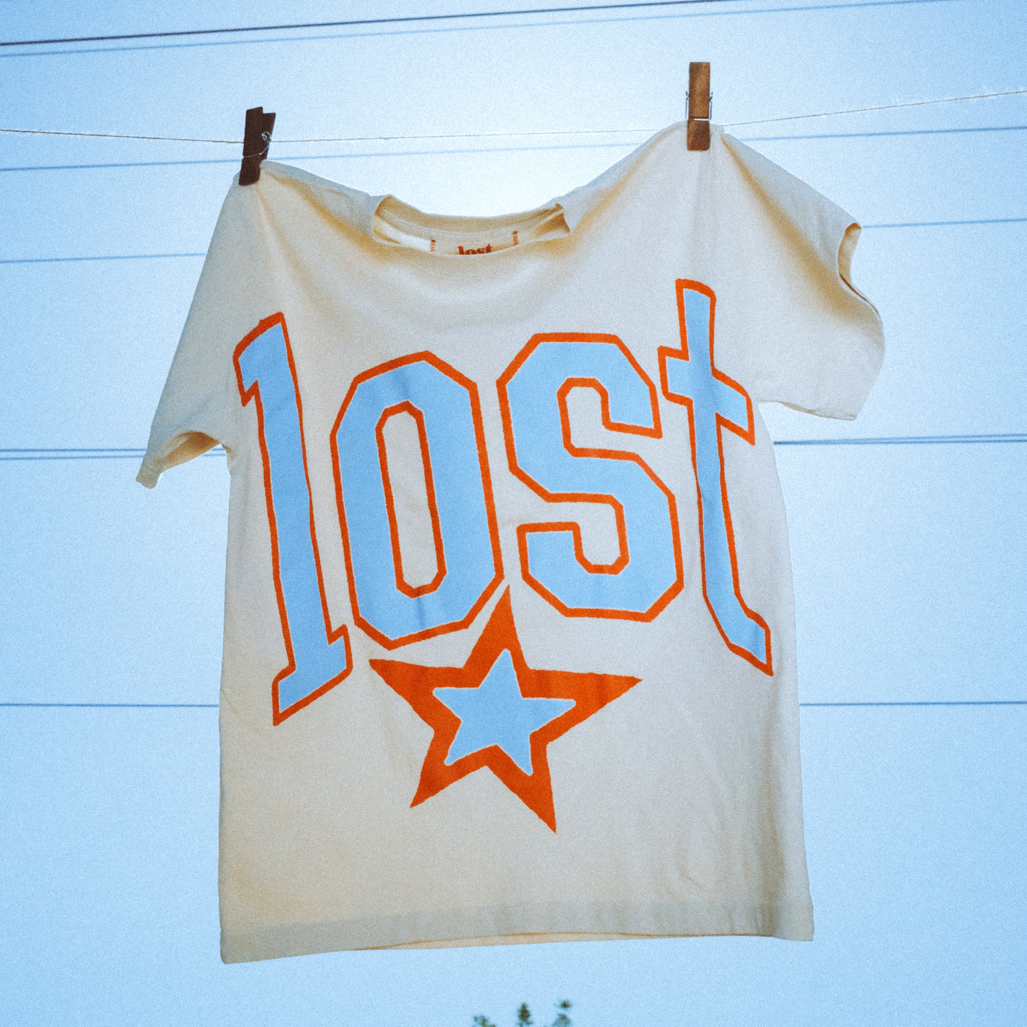lost cream tee